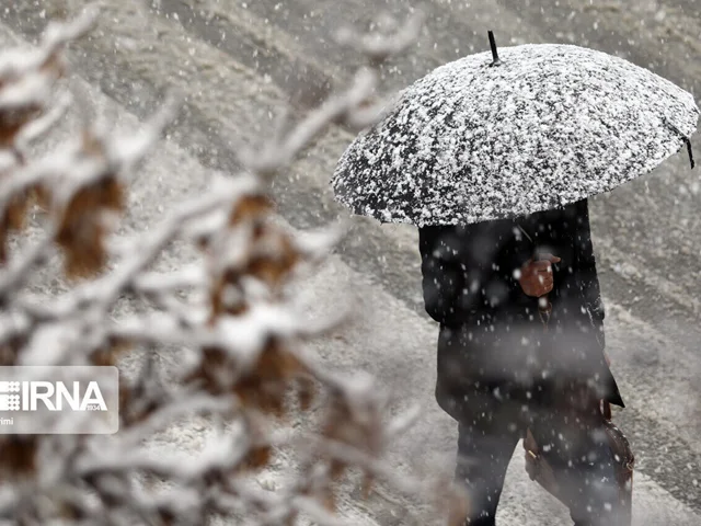 ورود سامانه بارشی جدید به کشور از روز شنبه/ بارش برف و کولاک و یخ‌بندان در ۶ استان