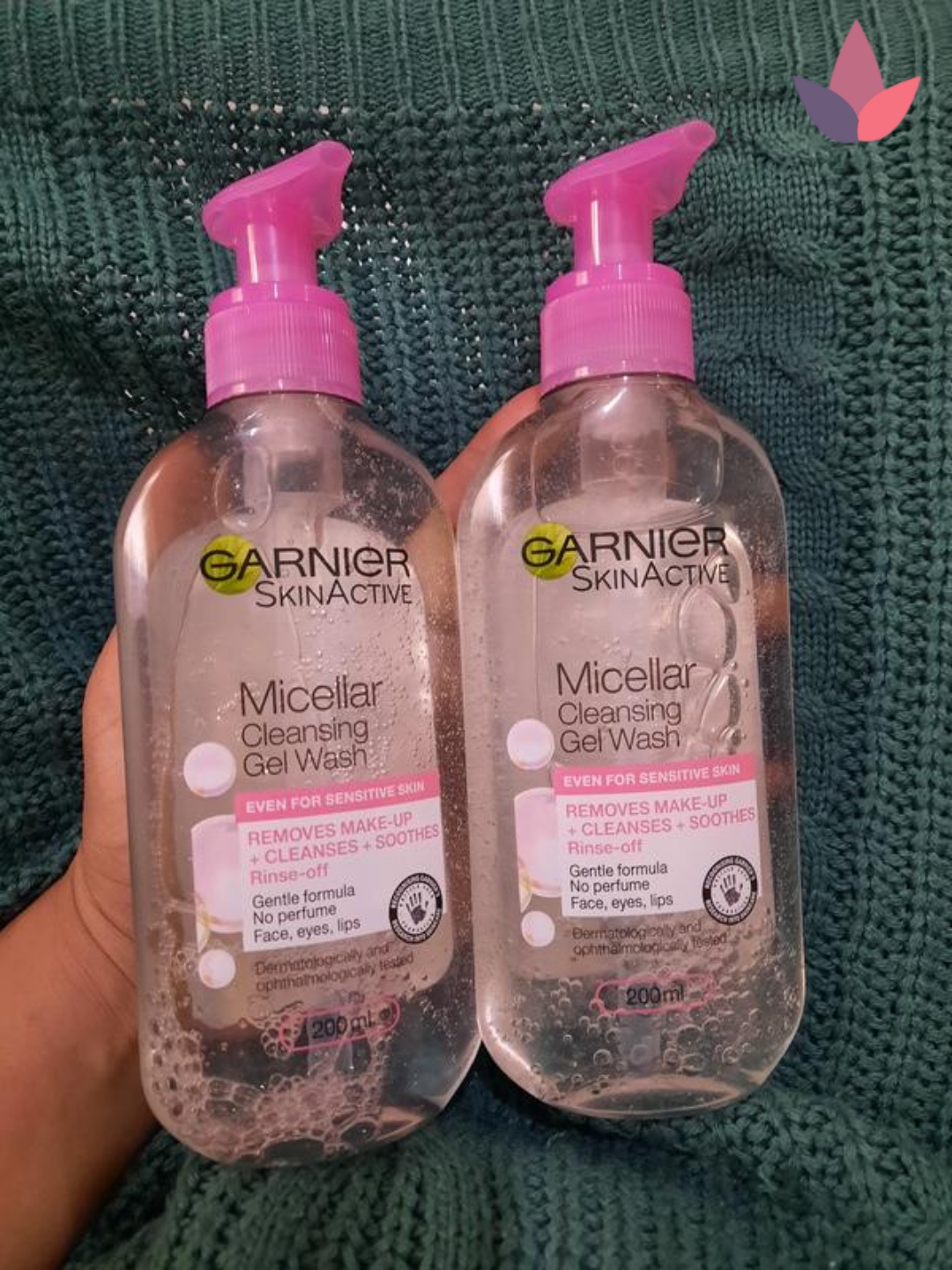 <img src="micellar-gel-pink-sensitive.jpg" alt="ژل پاککننده میسلار گارنیر صورتی، ایدهآل برای پوست حساس و فاقد الکل و عطر">