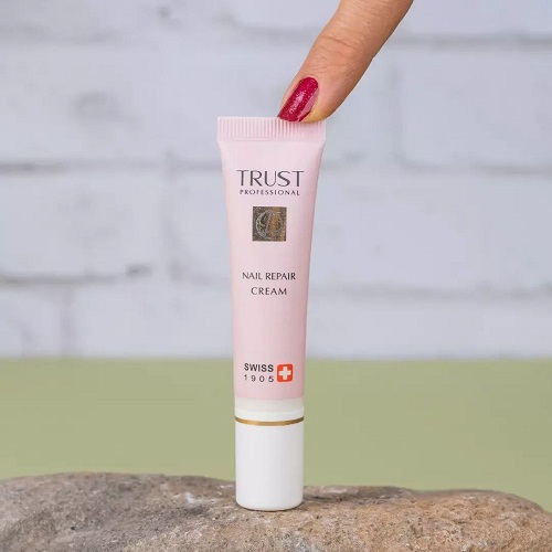 خرید اینترنتی کرم تقویت ناخن