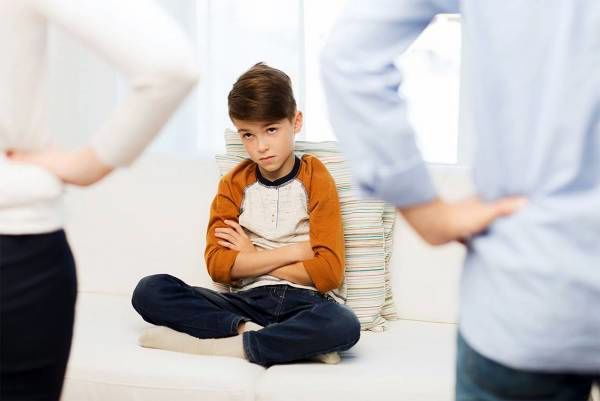 🚫کودک را جلوی دیگران تنبیه نکنید