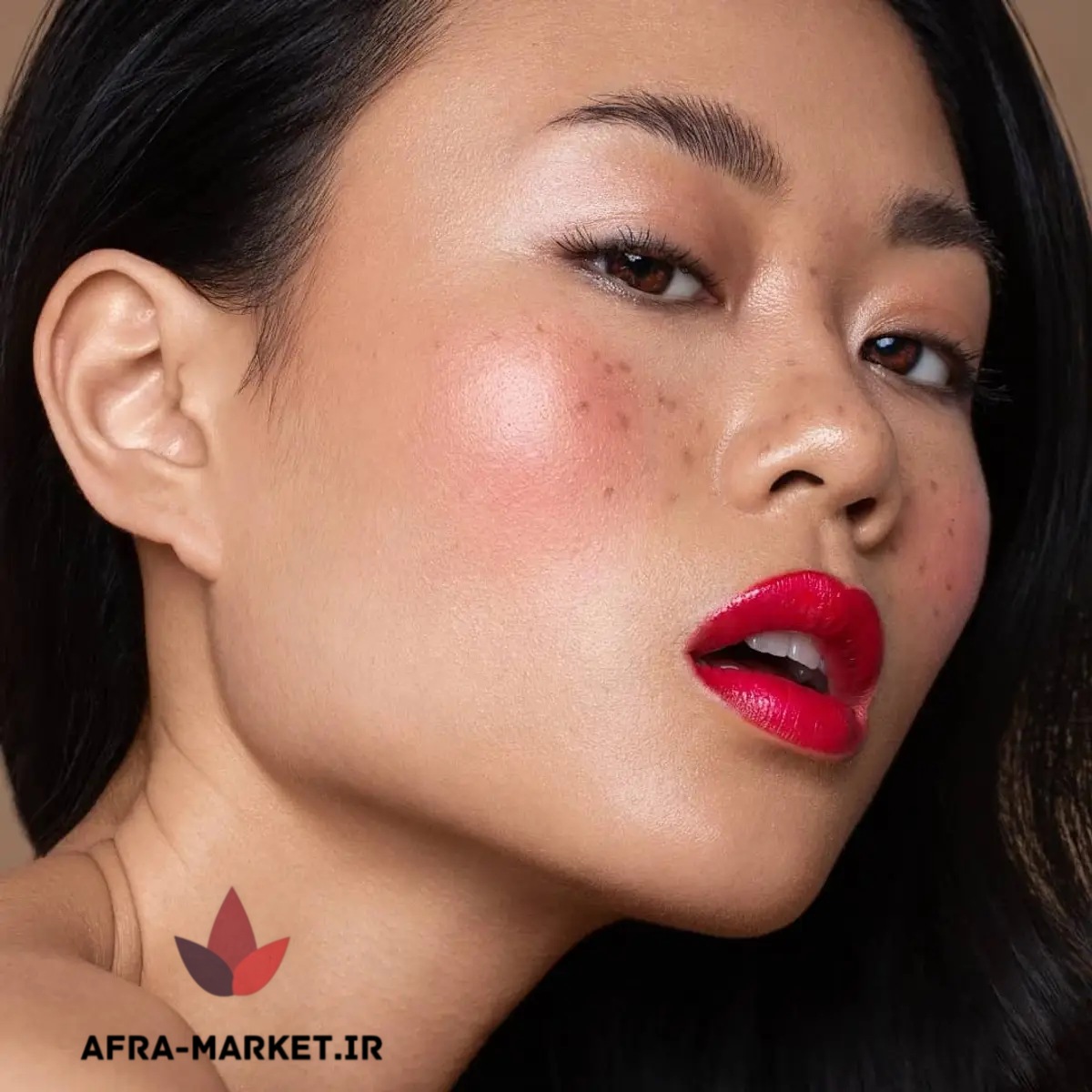 5 نکته مفید برای داشتن پوستی جوان و زیبا .