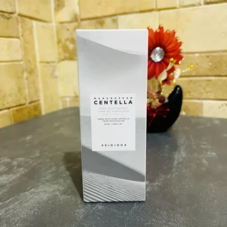 آمپول روشن کننده و ضد لک سنتلا "SKIN1004 Madagascar Centella Tone Brightening Capsule Ampoule